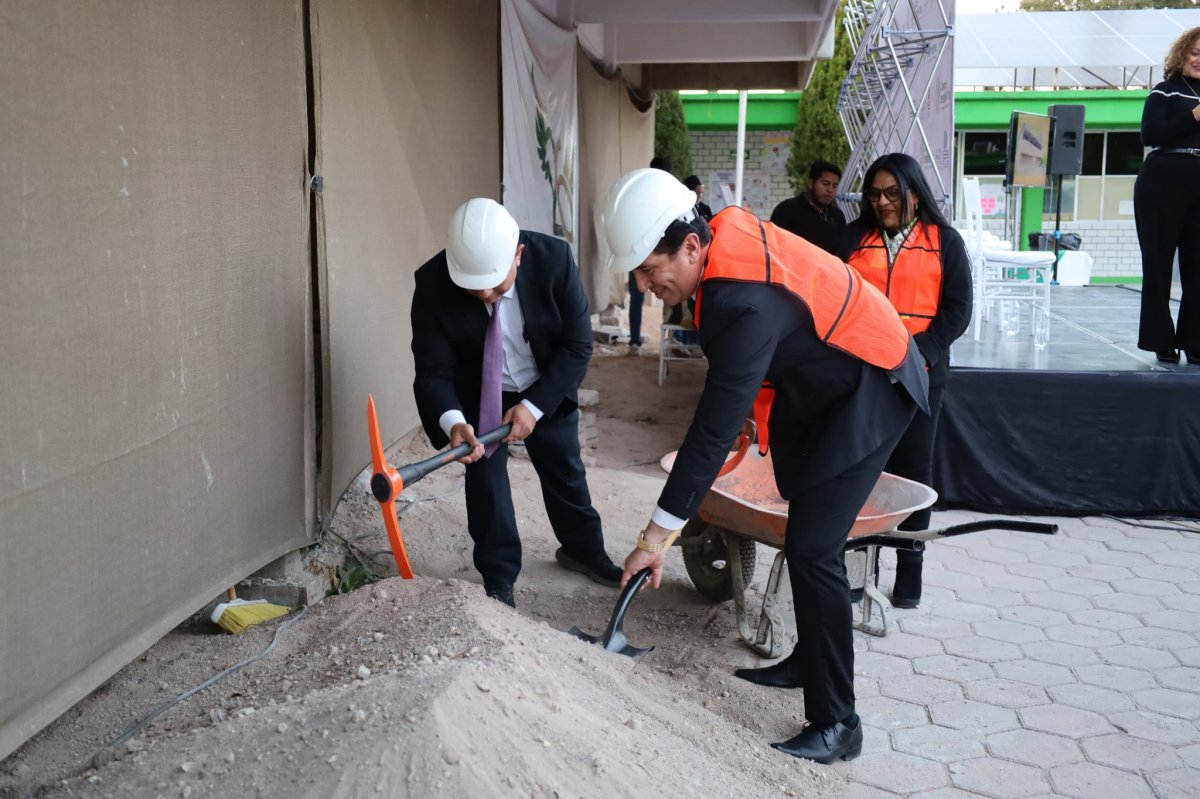 Después de 8 años, la educación avanza